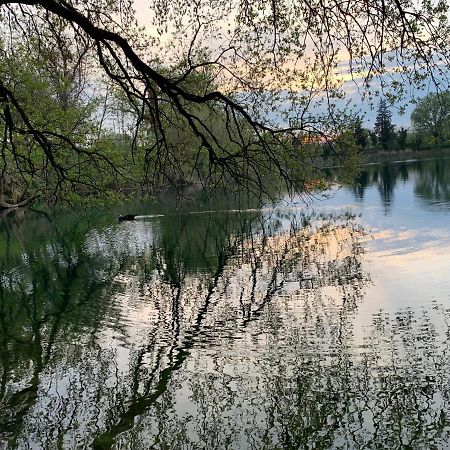 Masseria Moriello - Lago Di Telese Aparthotel Exteriör bild